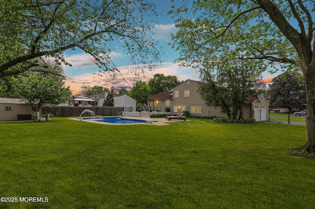 2 Nassau Pl, Middletown, NJ 07748 - view of yard