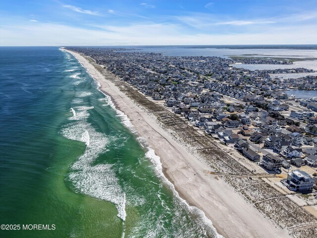 6 Shell Rd, Mantoloking, NJ 08738 - aerial view of residential area with expansive coastline