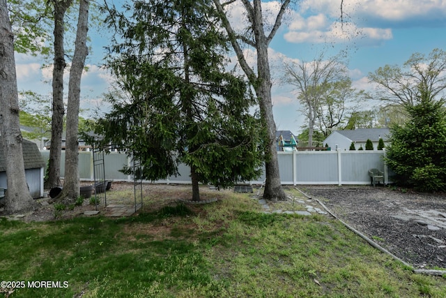 204 Stormy Rd, Manahawkin, NJ 08050 - view of yard