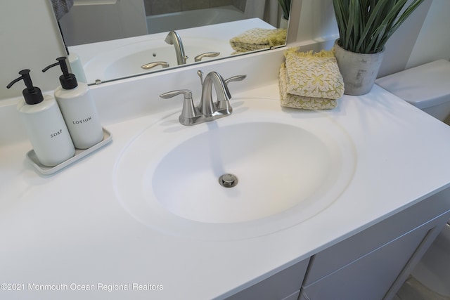 room details with vanity