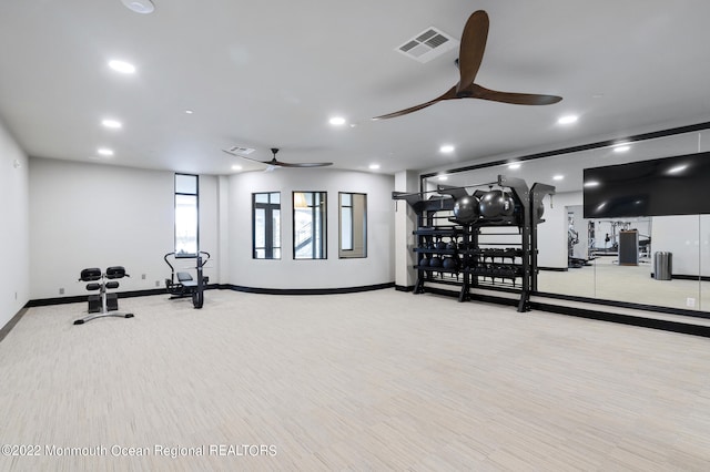 exercise area featuring ceiling fan, baseboards, visible vents, and recessed lighting