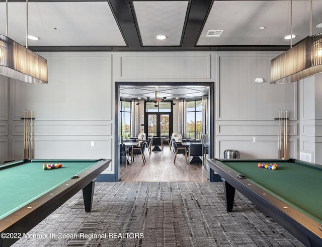 playroom featuring billiards, a decorative wall, and visible vents