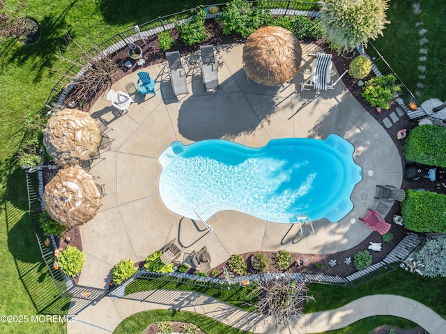 19 Dartmoor Dr, Manalapan, NJ 07726 - bird's eye view of a pool area