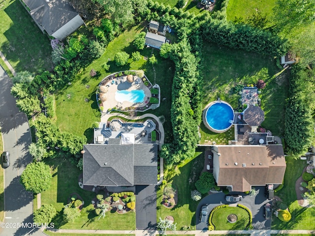 19 Dartmoor Dr, Manalapan, NJ 07726 - aerial view of property and surrounding area with a pool