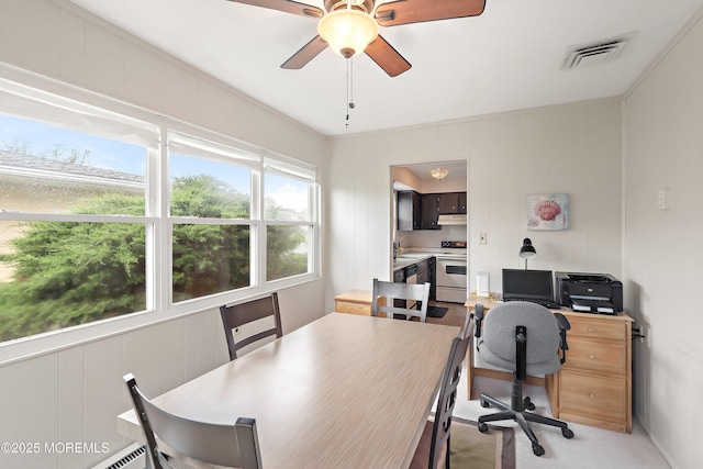 office area featuring ceiling fan