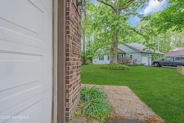 578 Petunia Ln N, Whiting, NJ 08759 - view of grassy yard with an attached garage
