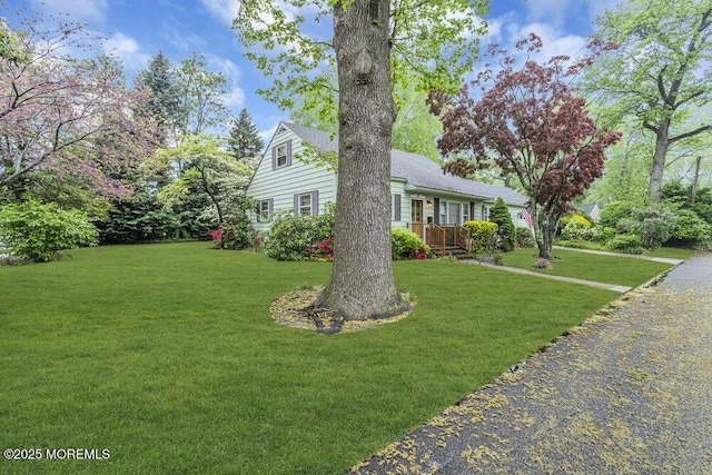 1601 Chestnut Ave, Ocean Twp, NJ 07712 - view of front facade featuring a front yard