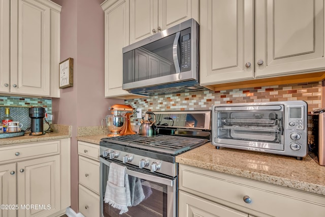 150 Waypoint Dr, Eatontown, NJ 07724