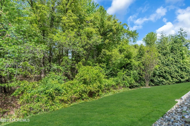 150 Waypoint Dr, Eatontown, NJ 07724