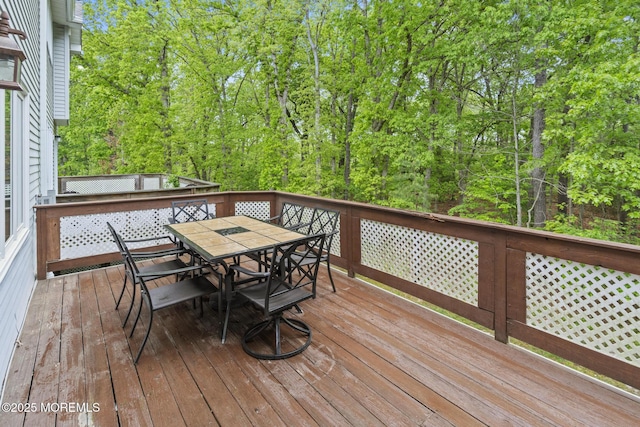 142 Orchid Ct, Toms River, NJ 08753 - deck with outdoor dining area