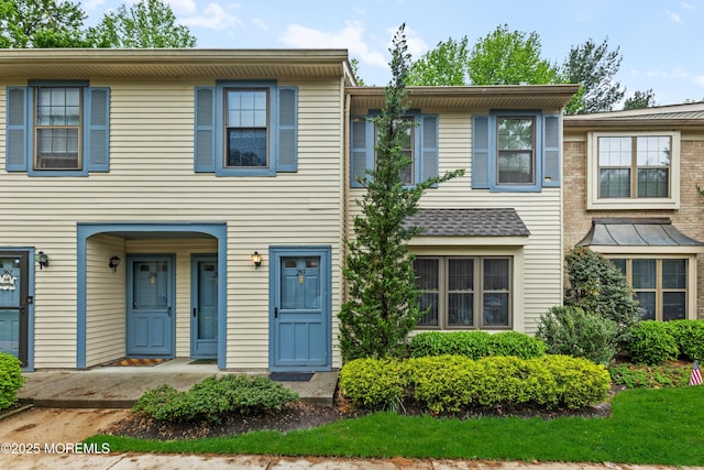 293 Gloucester Ct, Matawan, NJ 07747 - view of property
