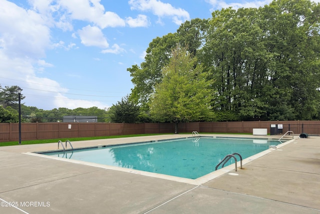 293 Gloucester Ct, Matawan, NJ 07747 - view of swimming pool with fence and a patio area