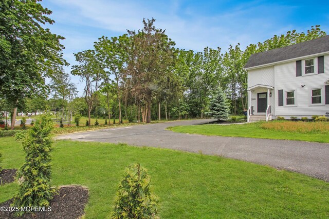 2920 W Bangs Ln, Neptune Township, NJ 07753 - view of grassy yard