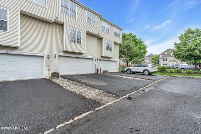 3 Kuczynski Dr Unit 944, Parlin, NJ 08859 - exterior space with a residential view and an attached garage
