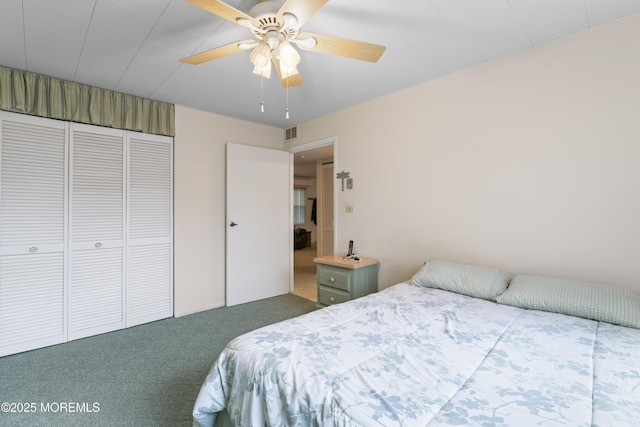 41D Cambridge Ct, Lakewood, NJ 08701 - carpeted bedroom featuring a closet and ceiling fan