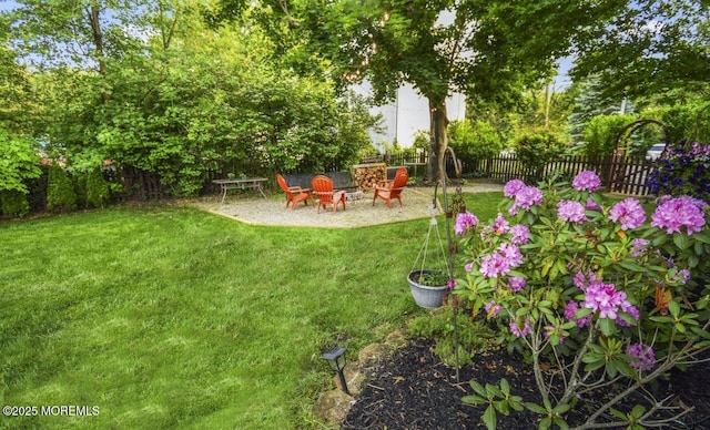 725 Province Line Rd, Allentown, NJ 08501 - view of yard featuring a fire pit