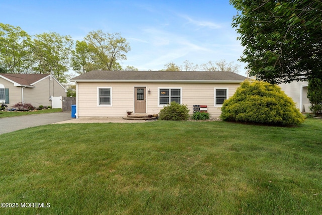 123 Nautilus Dr, Manahawkin, NJ 08050 - view of front of house with a front lawn