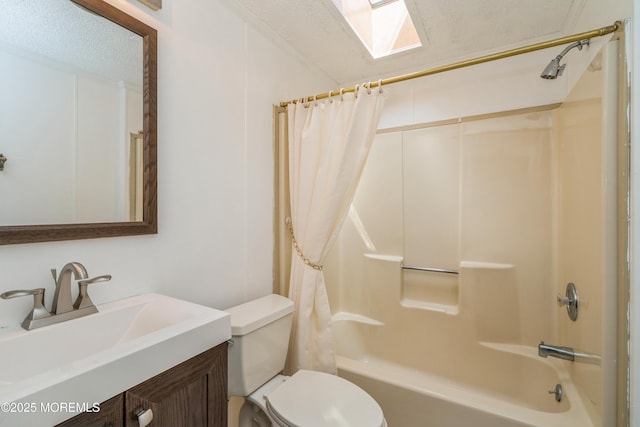 9 Copperfield Dr, Cream Ridge, NJ 08514 - full bath with shower / bath combination with curtain, vanity, and a skylight