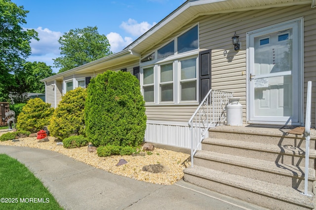 9 Copperfield Dr, Cream Ridge, NJ 08514 - property entrance