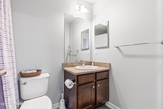 111 Warbler Way Unit 1000, Freehold, NJ 07728 - full bath with toilet, vanity, and baseboards
