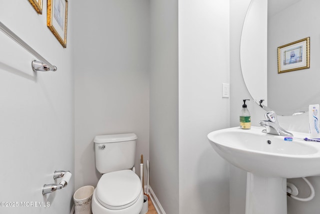 111 Warbler Way Unit 1000, Freehold, NJ 07728 - half bath with toilet and baseboards