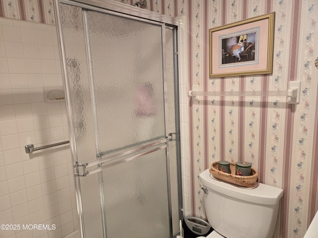 439D Chesterfield Ct, Manchester, NJ 08759 - full bath with wallpapered walls, a stall shower, and toilet