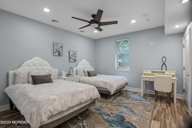 821 Woodland Dr, Lakewood, NJ 08701 - bedroom with baseboards, wood finished floors, a ceiling fan, and recessed lighting