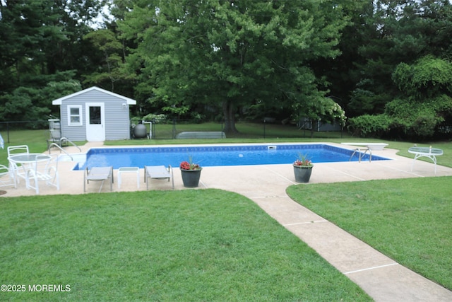 205 Edgemere Dr, Toms River, NJ 08755 - swimming pool with an outbuilding, a patio area, and a diving board