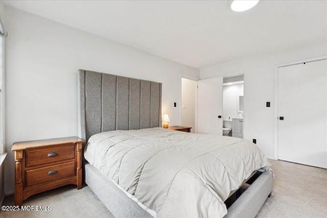 30 Chinkaberry Ct, Howell, NJ 07731 - bedroom with light colored carpet and ensuite bath