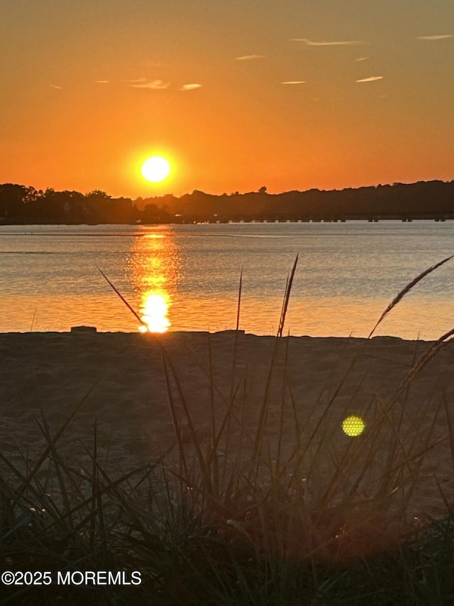 142 Black Point Rd Unit G1, Rumson, NJ 07760