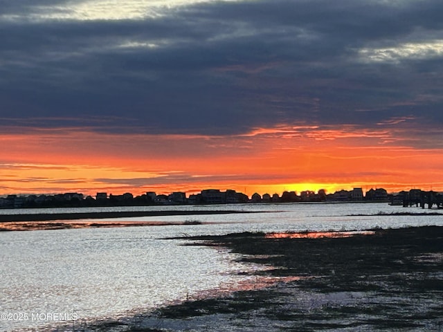 142 Black Point Rd Unit G1, Rumson, NJ 07760