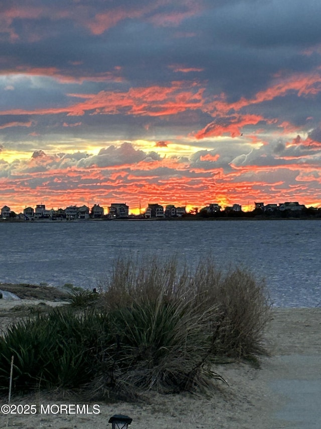 142 Black Point Rd Unit G1, Rumson, NJ 07760