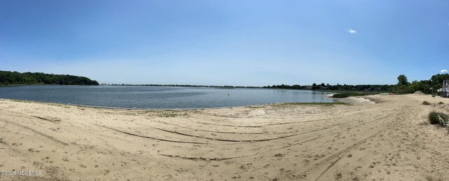 142 Black Point Rd Unit G1, Rumson, NJ 07760