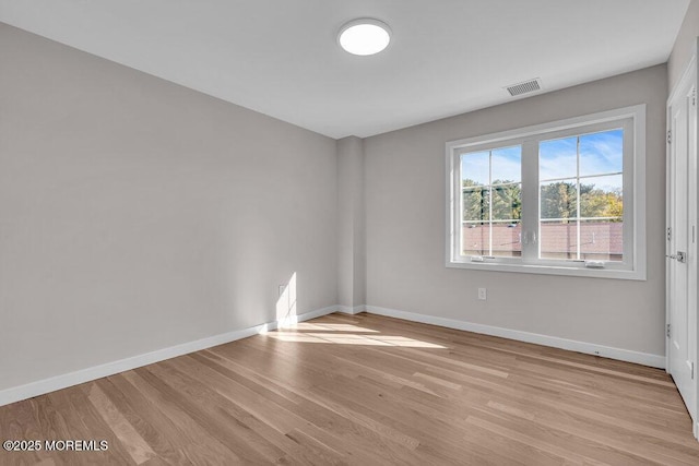 14 Blue River Way, Lakewood, NJ 08701 - empty room featuring light wood-style flooring and baseboards
