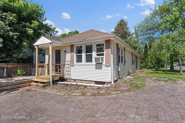 14 E Ave, Atlantic Highlands, NJ 07716 - view of front of home featuring crawl space and a shingled roof