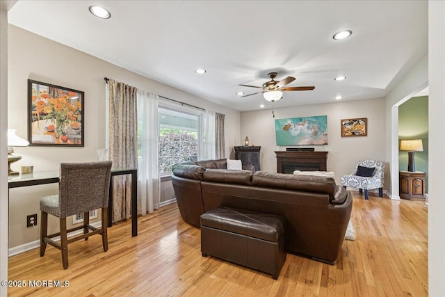 19 Meadowbrook Ln, Freehold, NJ 07728 - living room with light wood finished floors, a ceiling fan, recessed lighting, and baseboards