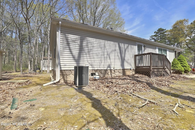 39 Goldenrod Pl, Jackson, NJ 08527 - view of home's exterior featuring a wooden deck and crawl space