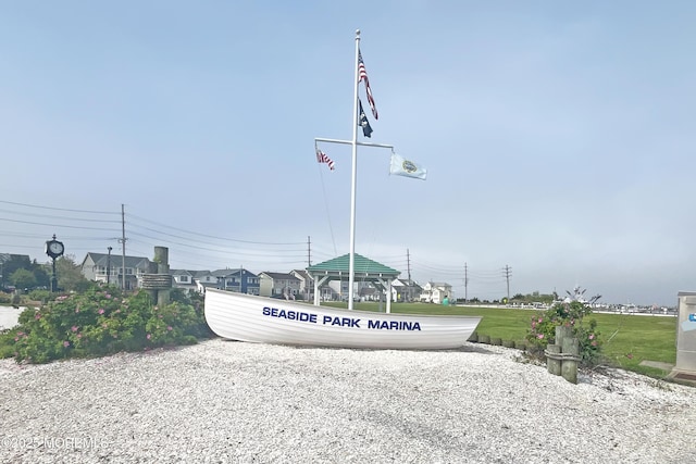 817 S Ocean Ave, Seaside Park, NJ 08752 - exterior view
