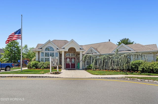 52 Straton Ct Unit 1006, Parlin, NJ 08859 - view of front of property featuring stone siding