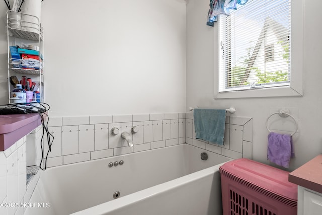 567 Deal Pkwy, Allenhurst, NJ 07711 - bathroom with a bath