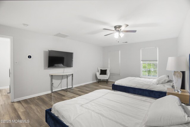 29 Jefferson Ct, Jackson, NJ 08527 - bedroom featuring wood finished floors, baseboards, and ceiling fan