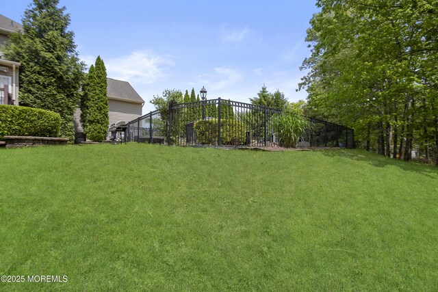 29 Jefferson Ct, Jackson, NJ 08527 - view of green lawn