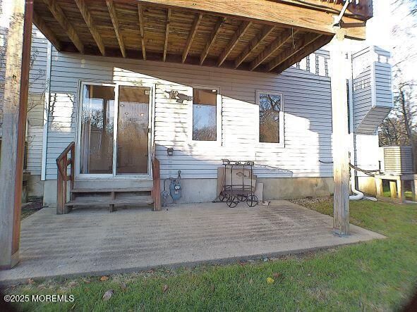28 Bayview Ct, Long Branch, NJ 07740 - view of patio featuring a wooden deck