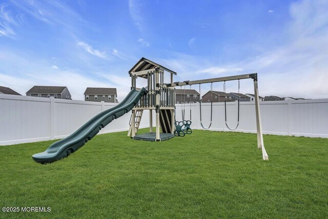 83 Weston Dr, Woolwich, NJ 08085 - view of communal playground