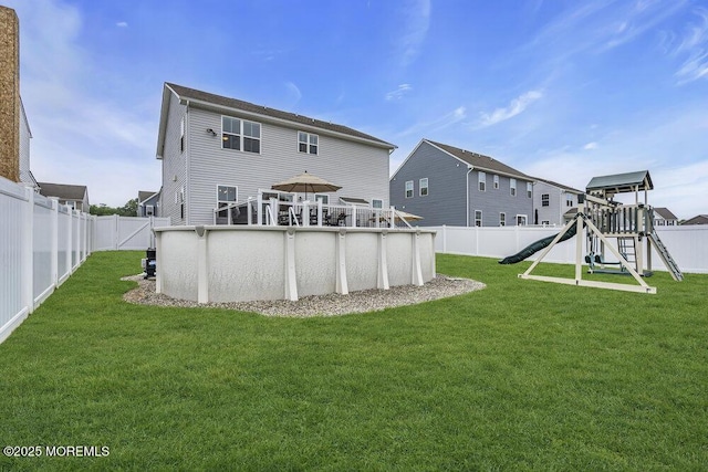 83 Weston Dr, Woolwich, NJ 08085 - back of property with a playground