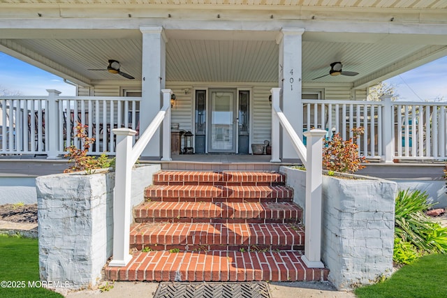 doorway to property with ceiling fan and covered porch