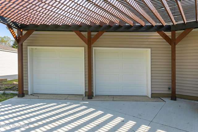 328 E Pleasant Grove Rd, Jackson, NJ 08527 - view of garage