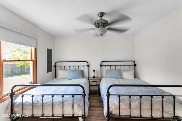 328 E Pleasant Grove Rd, Jackson, NJ 08527 - bedroom with wood finished floors and a ceiling fan