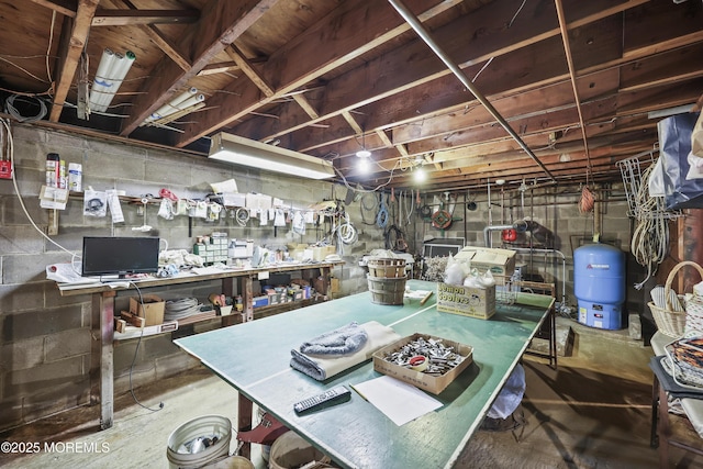 624 Lloyd Rd, Aberdeen, NJ 07747 - unfinished below grade area featuring a water pressure tank