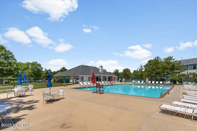 24 Hanna Ln Unit 304, Laurence Harbor, NJ 08879 - community pool featuring a patio